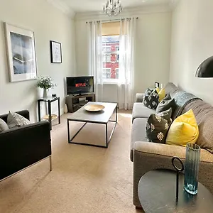 Luxury 6 Bluebridge With Free Allocated Parking York